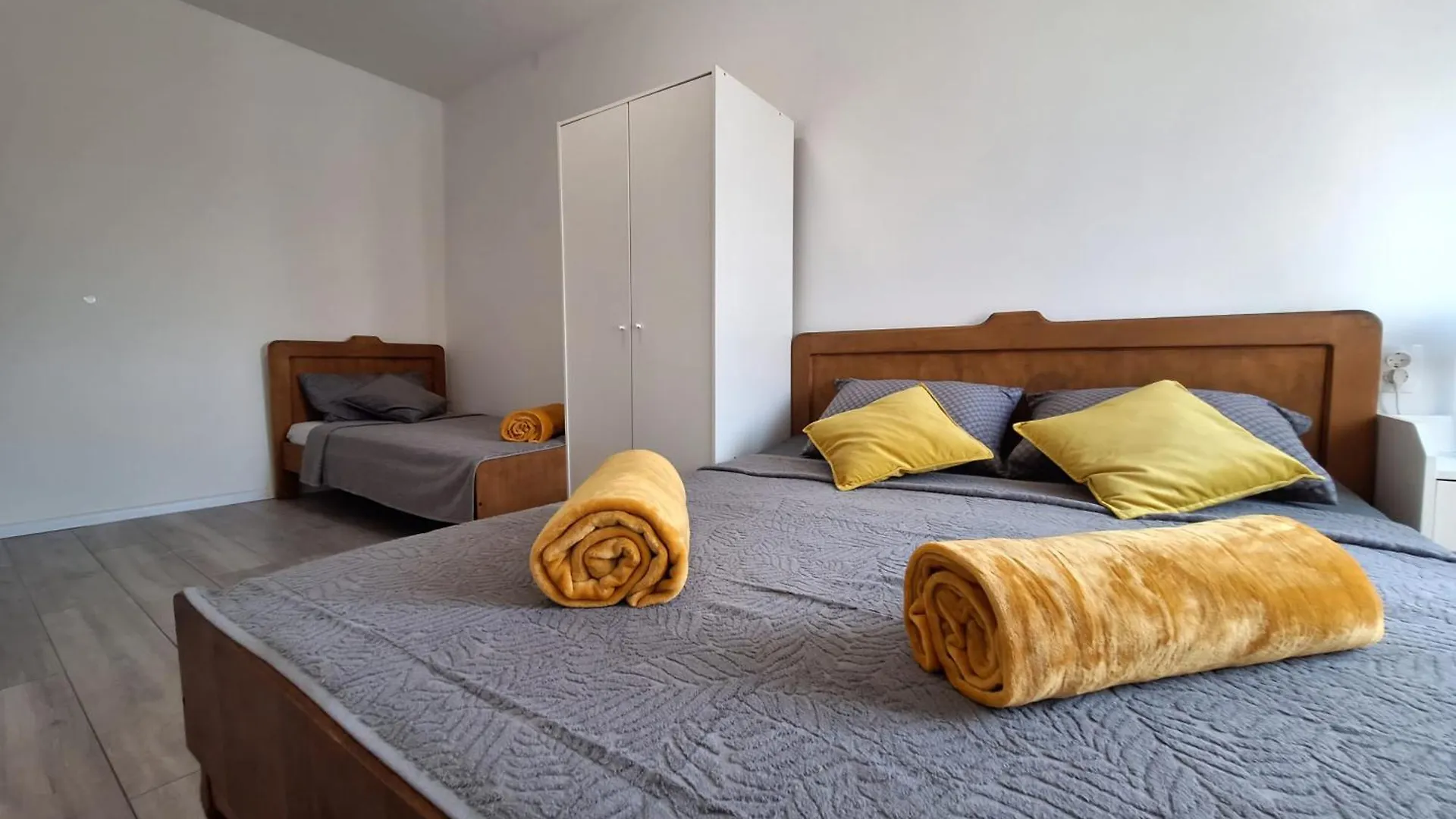 Apartment Apartman Zeus Crikvenica